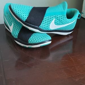 Nike Women's Shoe